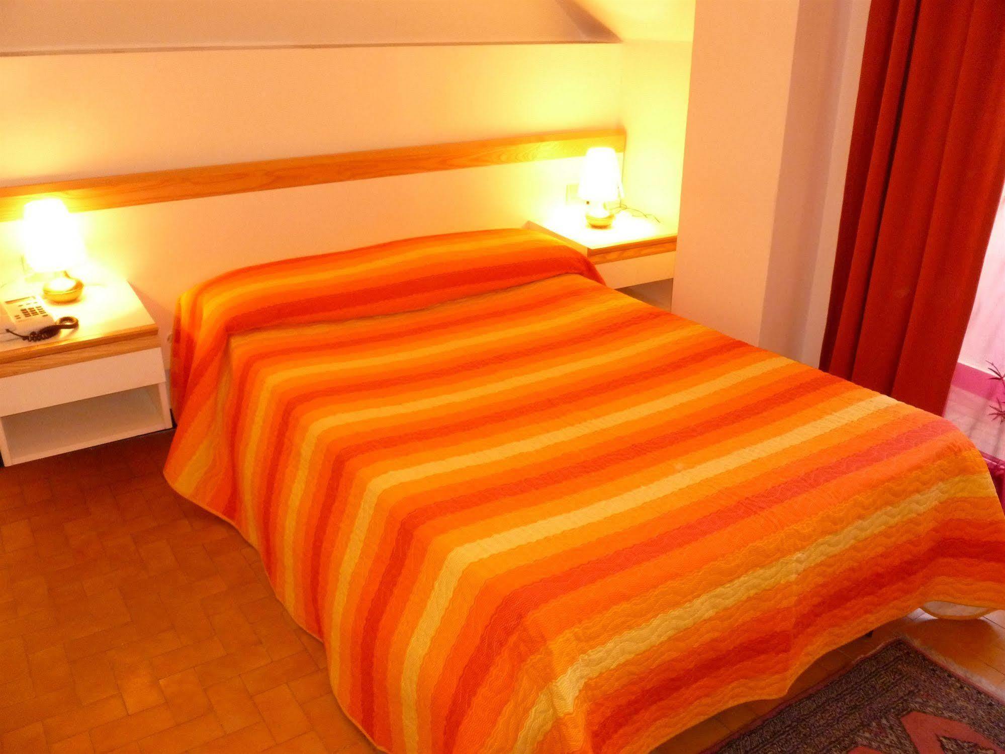 Hotel Agnello D'Oro Genova Bagian luar foto
