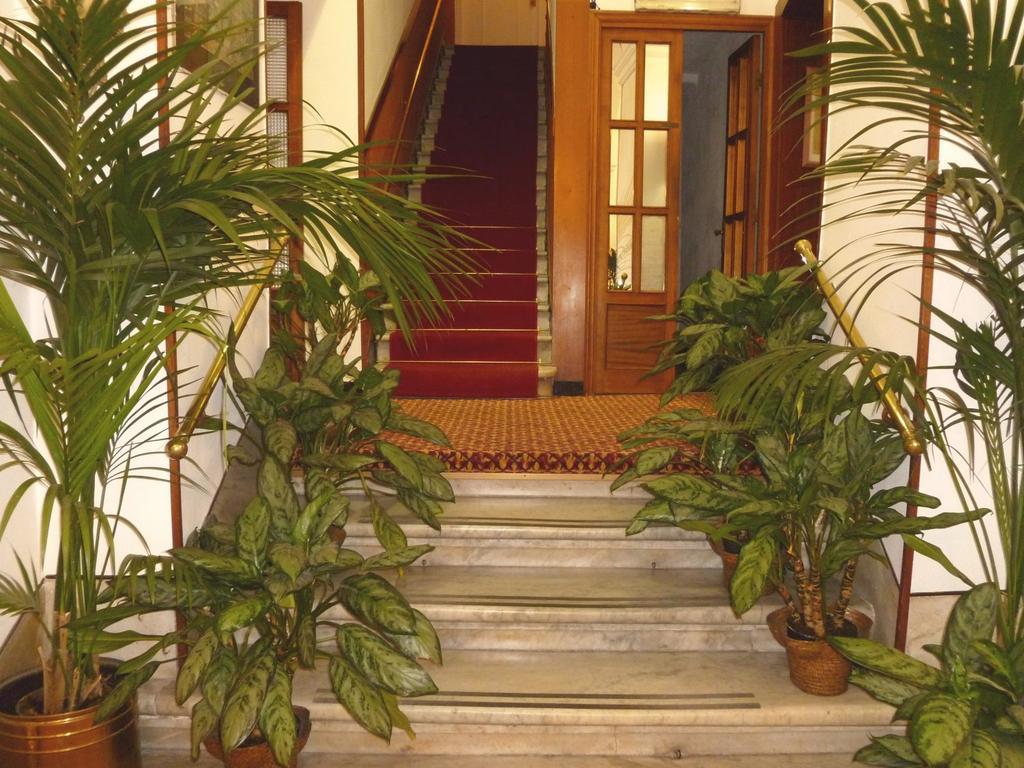 Hotel Agnello D'Oro Genova Bagian luar foto