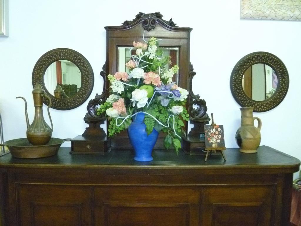Hotel Agnello D'Oro Genova Bagian luar foto